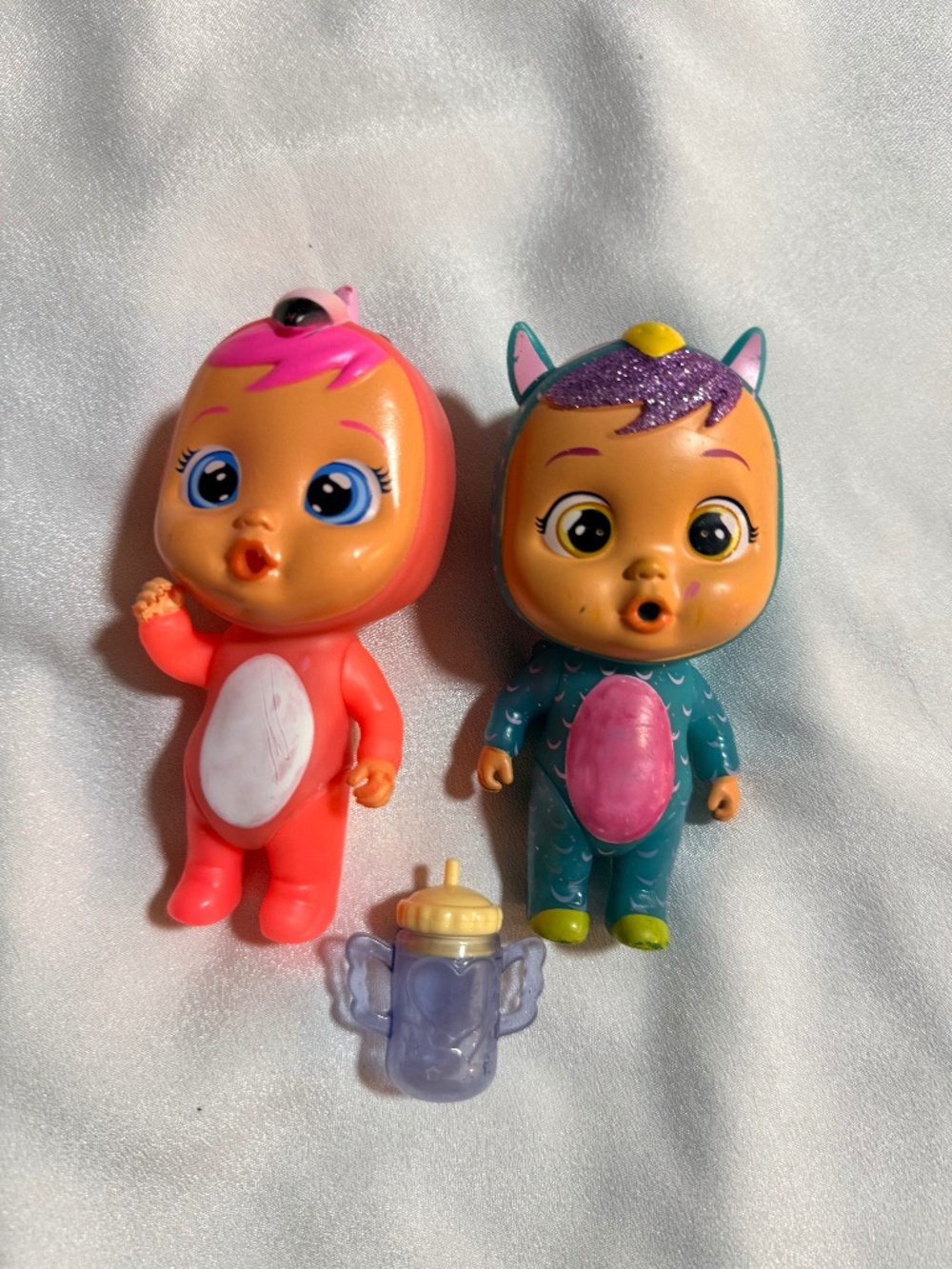 Cry Babies Magic Tears Dolls Lot of 2 + Bottle